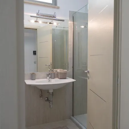 Case Di Eris Luxury House Apartmanhotel
