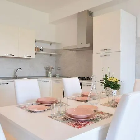 Case Di Eris Luxury House Apartmanhotel Cirella